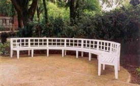 Foto von Schillhalbrundbank